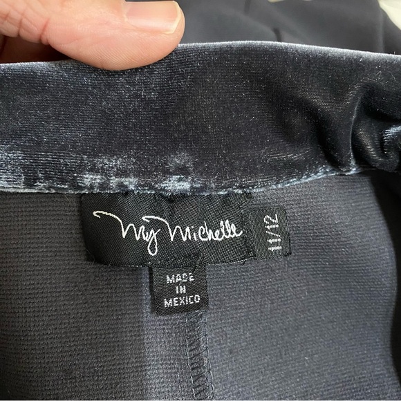 My Michelle Dress Length Lightweight Velvet Collar Jacket - Picture 5 of 7